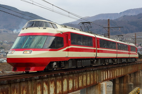 1340 (3)