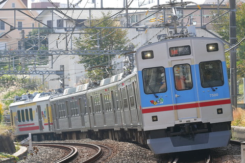 1305 (1)