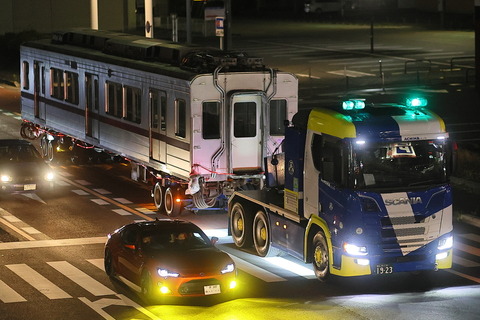 2204 (1)