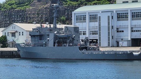 17-1100 (40)