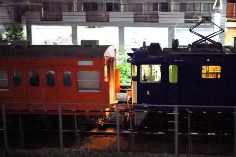 12-0135x (3)