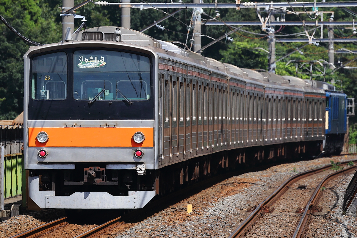 武蔵野線開業50周年記念 205系武蔵野線 M26編成 ジャカルタ行き送別幕