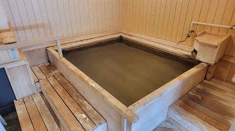 09-0749 (6)
