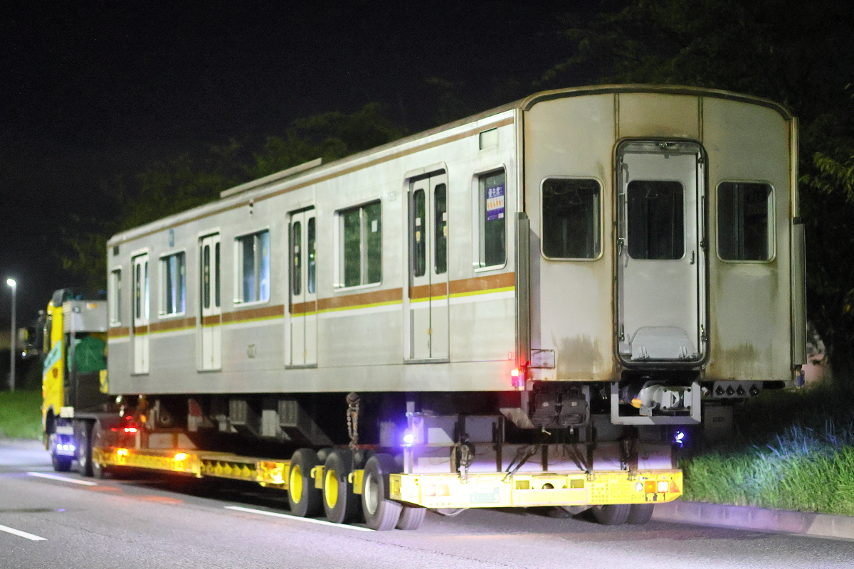 東京メトロ 7000系 7316 車号外板 コレクション｜鉄道グッズ