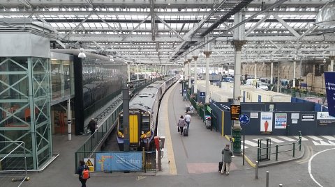 1200 (9)