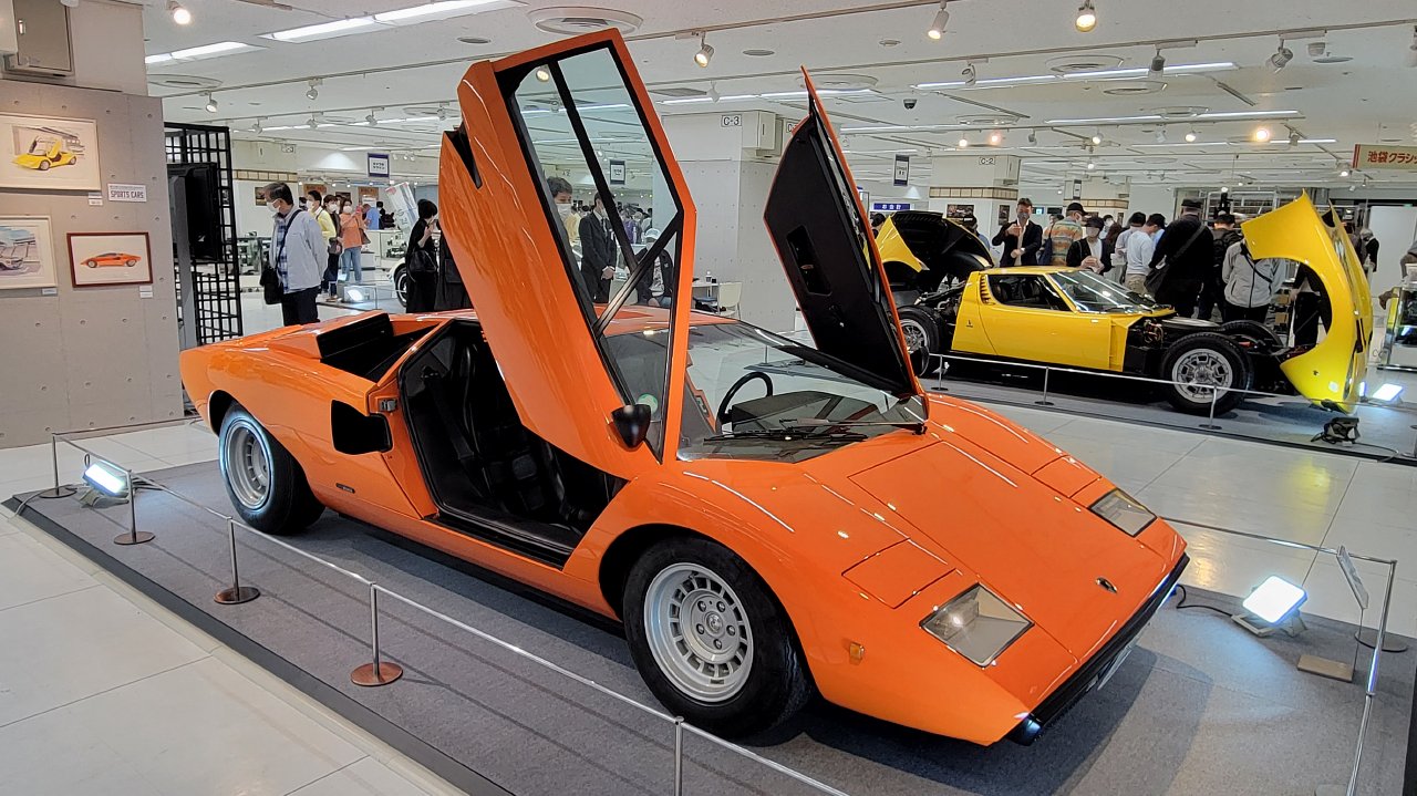 市場 中古 164 カウンタック Countach