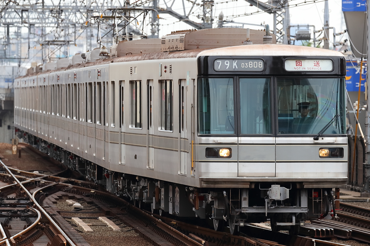 東京メトロ日比谷線03系108F鷺沼出場回送＠武蔵小杉79K : 支配人