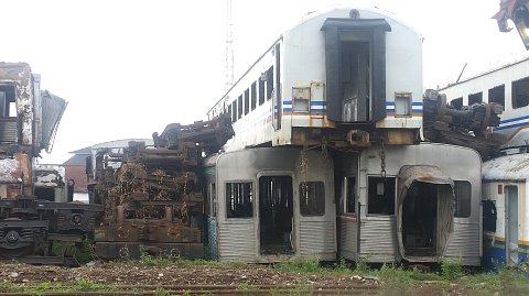 1200 (9)