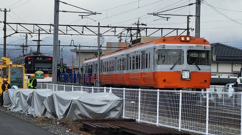 29-0857 (2)
