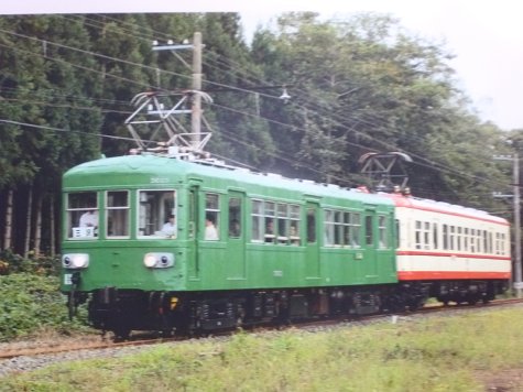 1235 (10)