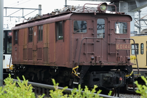 1021 (3)