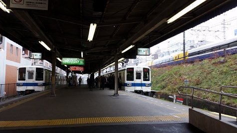 1046 (4)