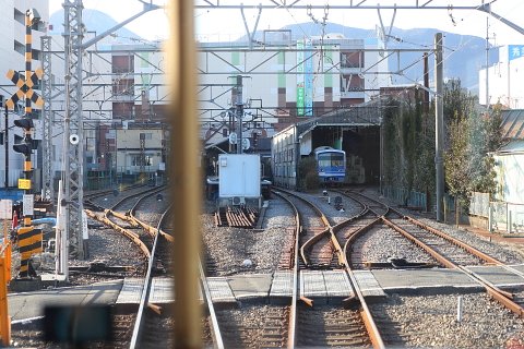 1456 (5)