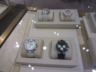 1945 (8)