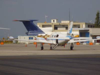 �ƥå����˥���