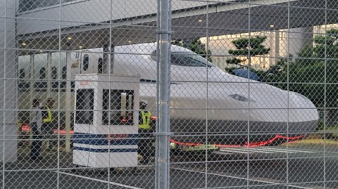 06-0451 (1)