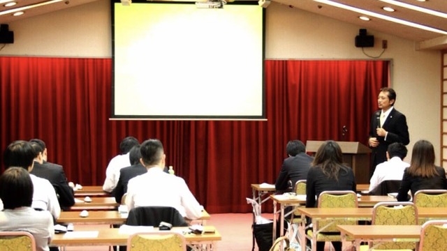 DA2F2ECD-6467-4533-A239-FCBFDC7F6491