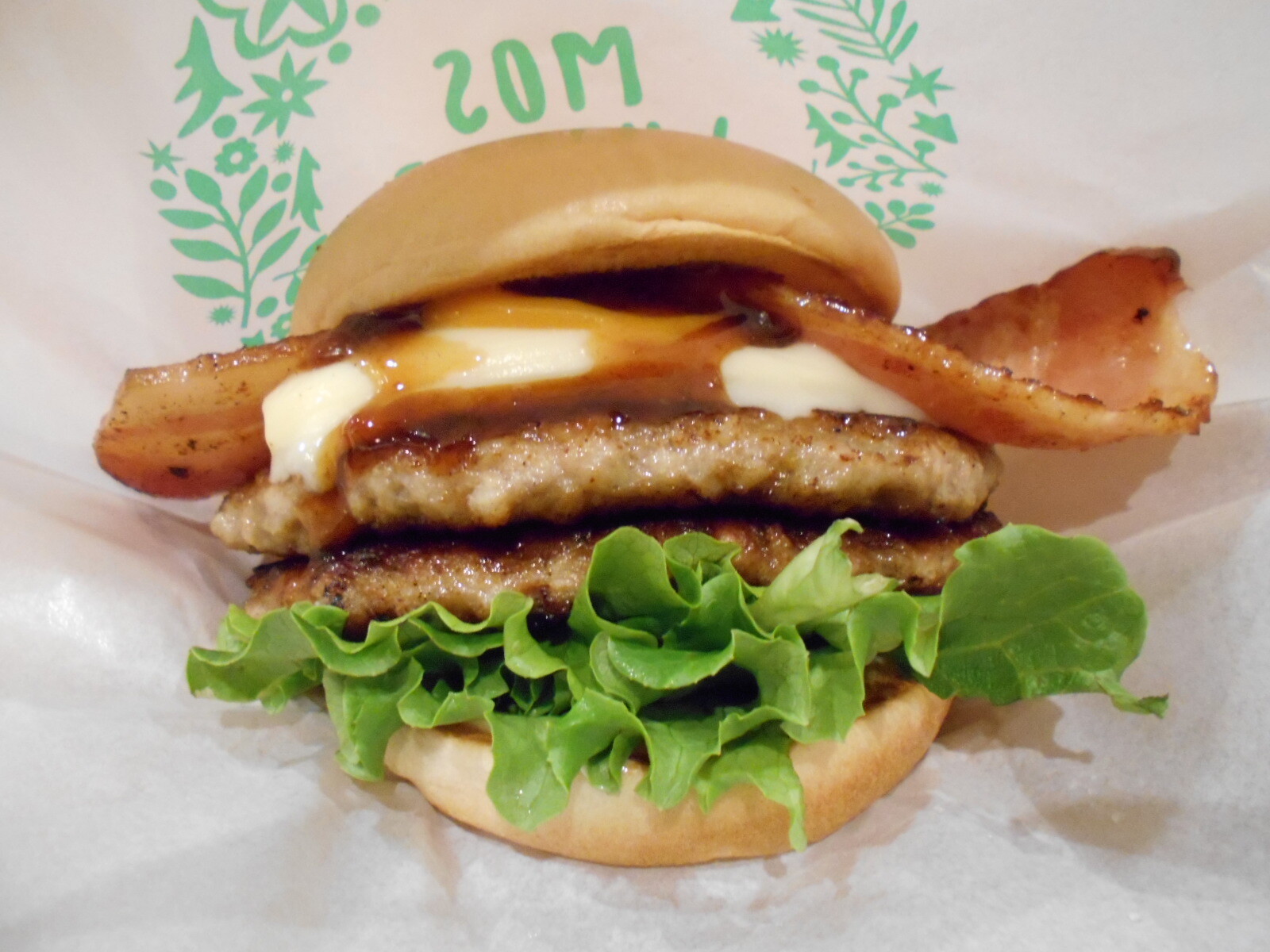 我が家のハンバーガーはモス By カトq モスバーガー カインズホーム垂水店 名谷 ハンバーガー 食べログ