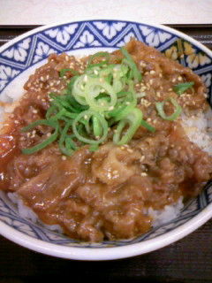 神戸らんぷ亭 味噌牛丼 : 八王子LOVEなmakotoのblog vol.1