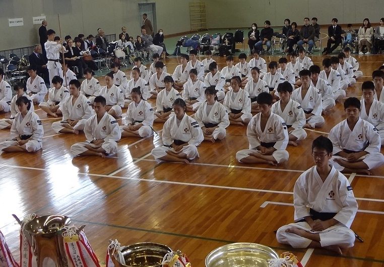 11月4日 月 少林寺拳法新人大会 兵庫県立小野工業高等学校長のblog 11月4日 月 少林寺拳法新人大会 兵庫県立小野工業高等学校長のblog