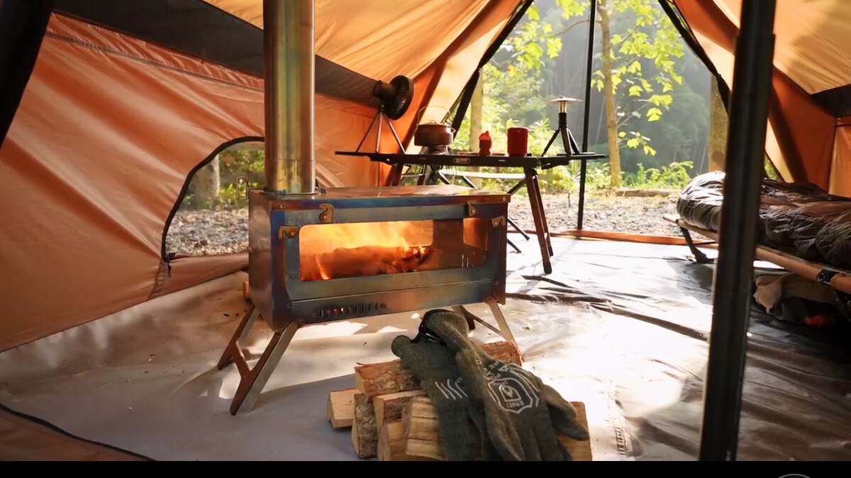 テントバカの新作テント情報 POMOLY CHALET 70 Max : テントバカの 