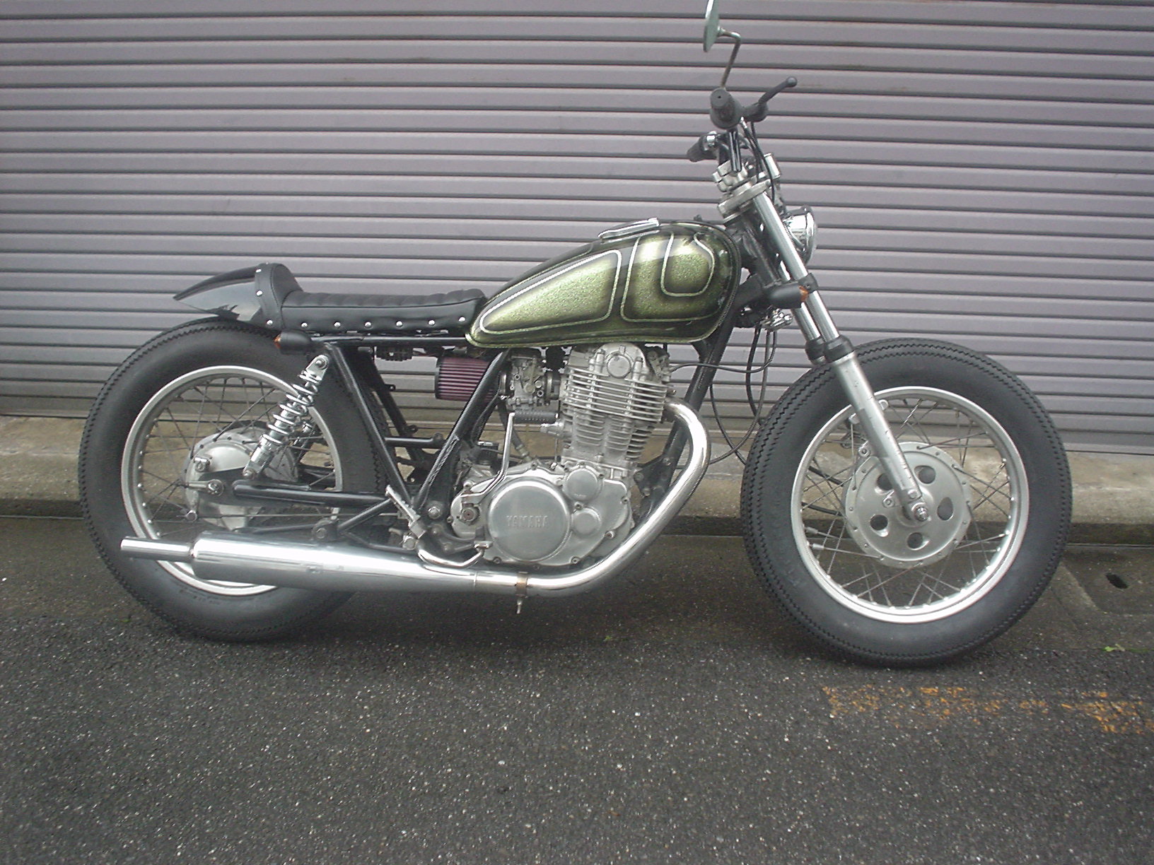 SR400 ライトカスタム : ON THE CORNERのブログ