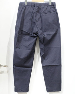 eg2021ss_200_Navy_02