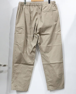 eg2021ss_200_Kha_02