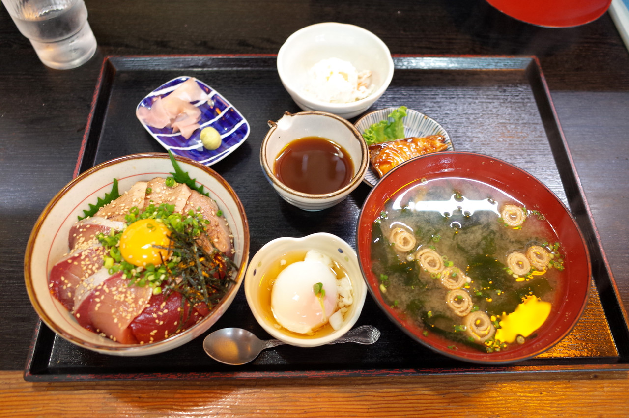 魚屋の寿司 東信 とうしん つぶあんな週末