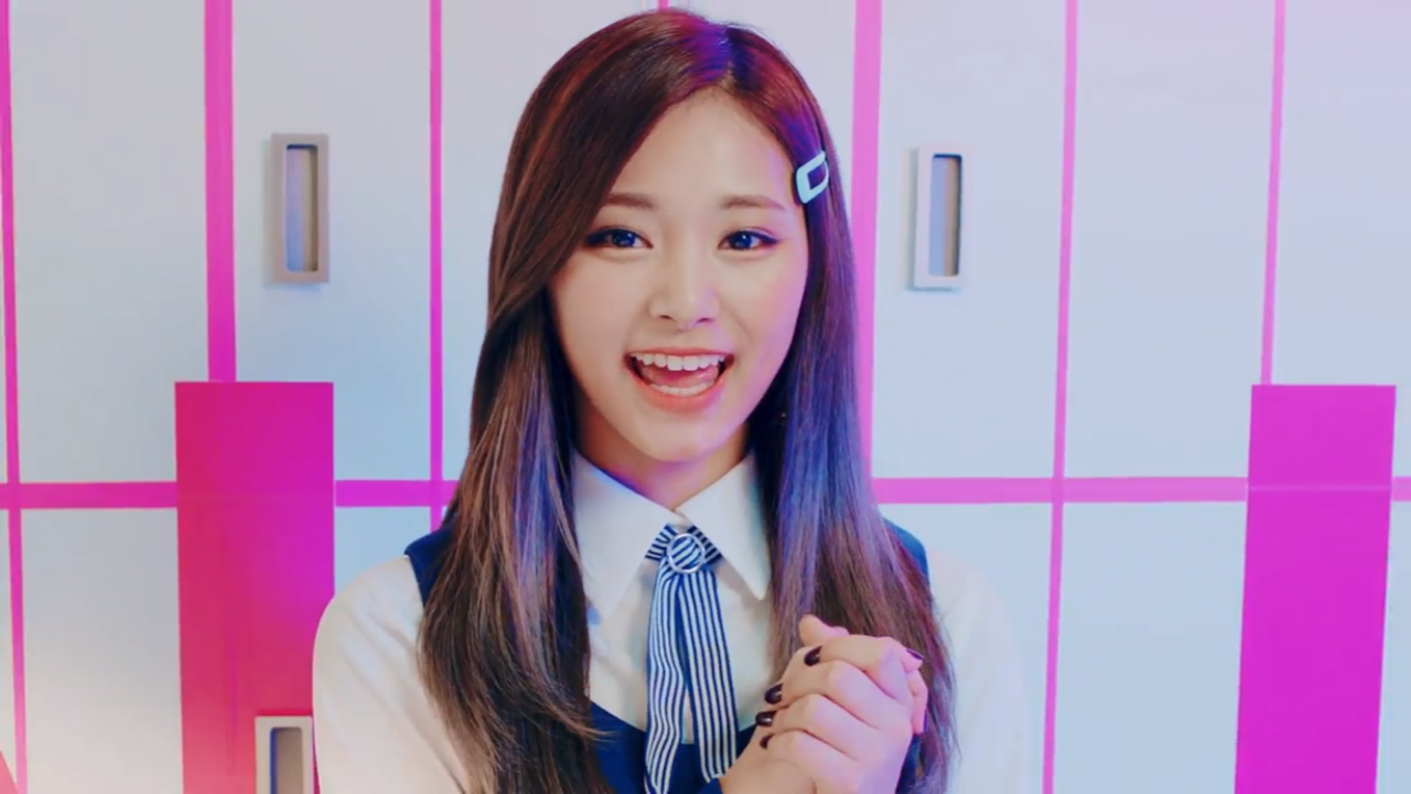 Twice Signal 公開 くらっぴょへんず Twice Signal 公開 くらっぴょへんず