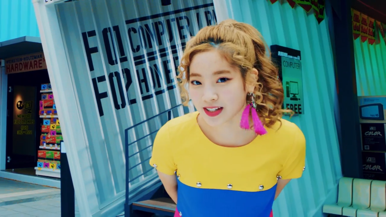 Twice Signal 公開 くらっぴょへんず Twice Signal 公開 くらっぴょへんず
