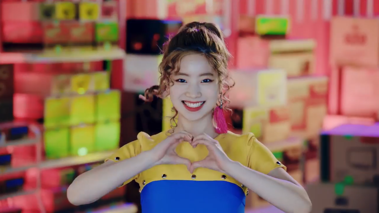 Twice Signal 公開 くらっぴょへんず Twice Signal 公開 くらっぴょへんず