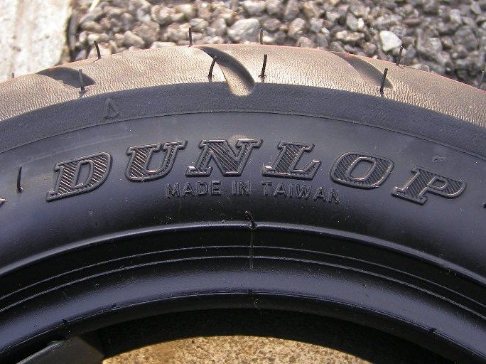 D306 100 90 10 台湾製 リード後輪用タイヤ2550円 リード110 Honda Lead メンテナンス D306 100 90 10 台湾製 リード後輪用タイヤ2550円 リード110 Honda Lead メンテナンス