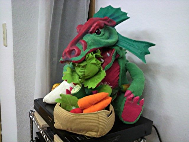 モットー モットー うめぇ餅が食いてぇんだ タロウ怪獣でお正月 雑記 からまんブログ