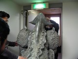 控え室へ