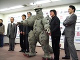 主役と監督とザ・ニュースペーパーの方々