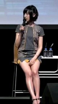 佐倉綾音足