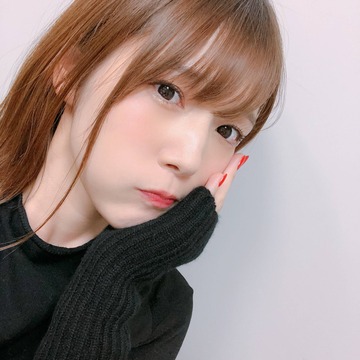 内田真礼