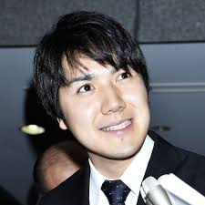 小室圭