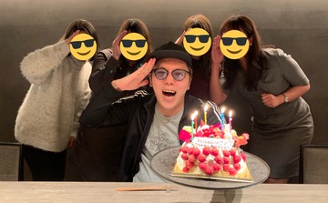 ヒカキンスタッフ