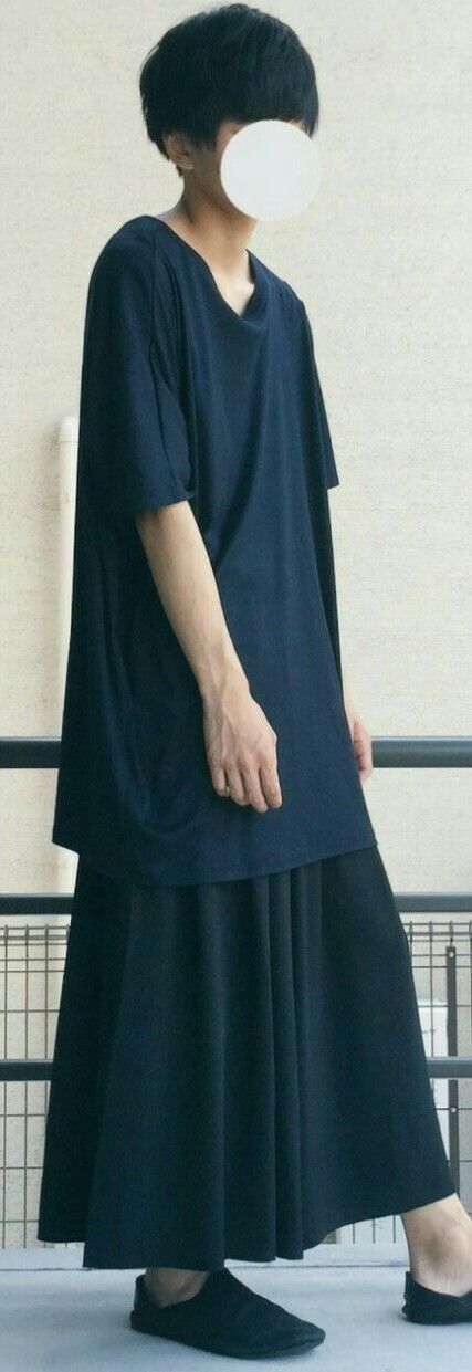 陰キャの3大キモイ服装 長ズボン 黒尽くめ アクセサリー大量 大物youtuber速報