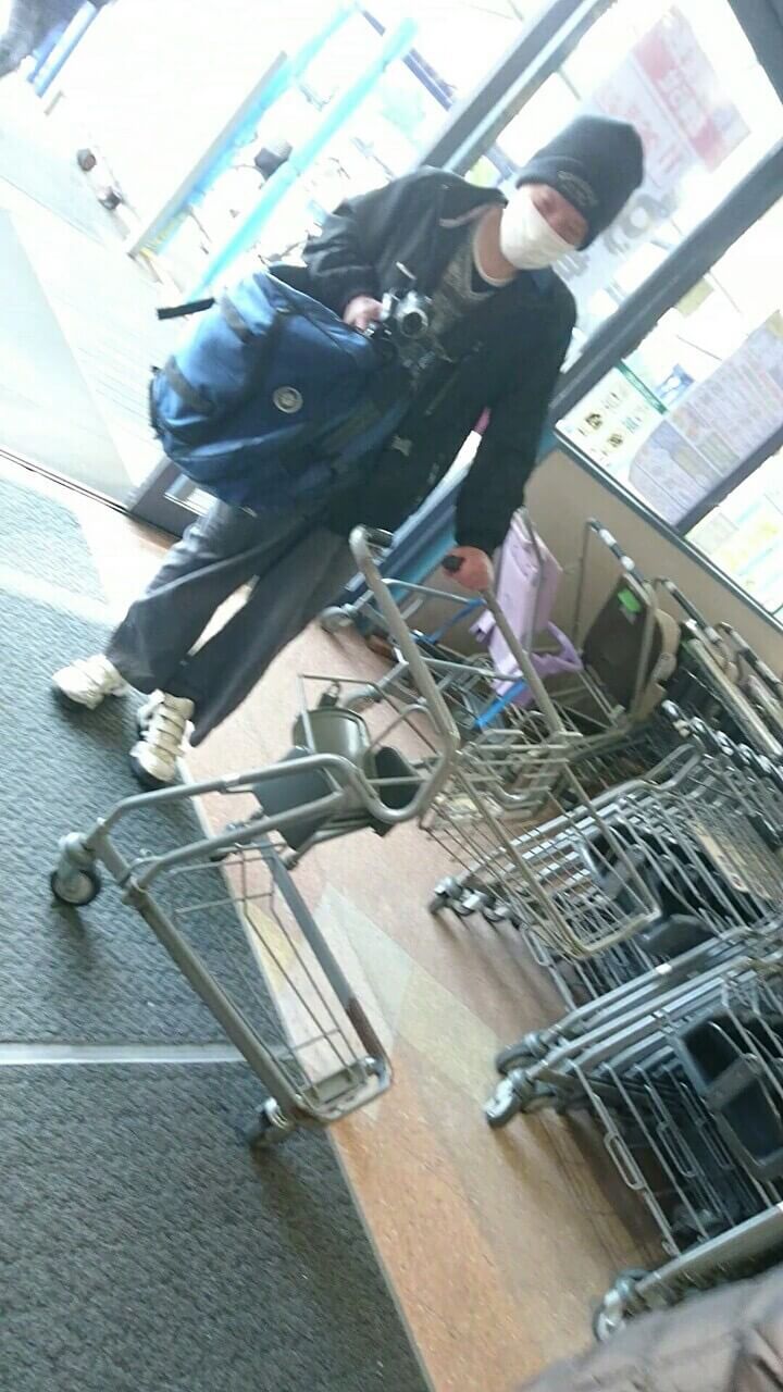 Syamu嫉妬民死亡 代理人中日帽子がaiueo700にカメラや服を買い与える 大物youtuber速報 Syamu嫉妬民死亡 代理人中日帽子がaiueo700にカメラや服を買い与える 大物youtuber速報
