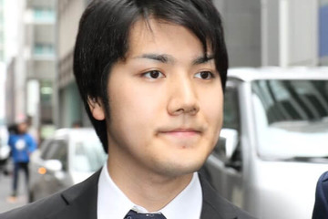小室圭