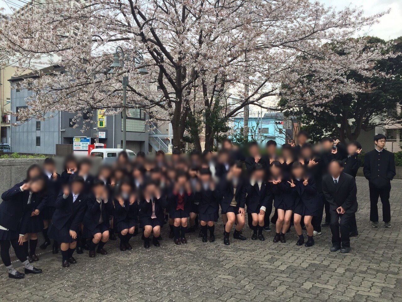 陰キャ えっ集合写真撮るの 嫌だよ 大物youtubeｒ速報