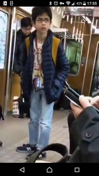 イケメン中学生 エロいｊｋいる 物落ちたふりして もうちょっと 近づいちゃえ これ 大物youtubeｒ速報