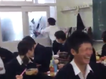 陽キャガラス