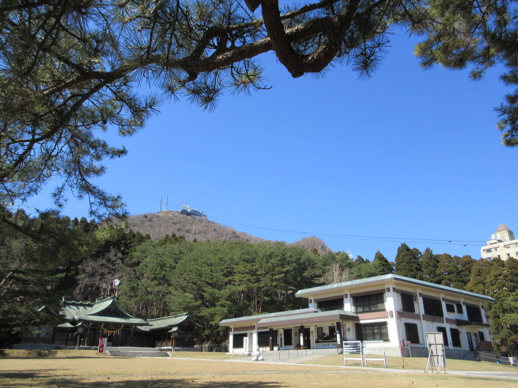 コロナ禍の函館90 童謡 チューリップ の歌碑がある護国神社 函館発 ぼうけんの旅 コロナ禍の函館90 童謡 チューリップ の歌碑がある護国神社 函館発 ぼうけんの旅