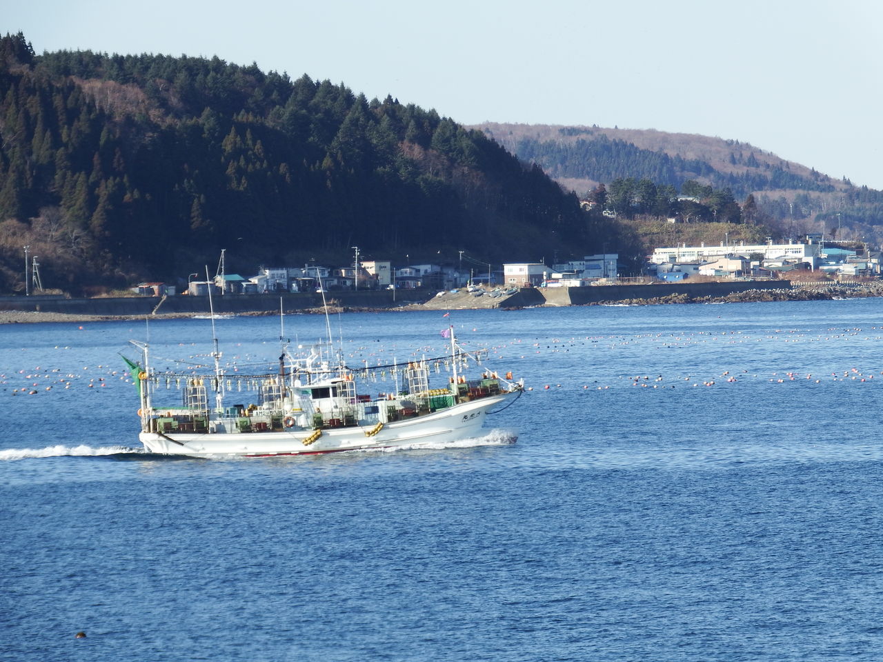 冬のプチ旅7 イカ釣り船が出航する臼尻漁港 函館発 ぼうけんの旅 冬のプチ旅7 イカ釣り船が出航する臼尻漁港 函館発 ぼうけんの旅