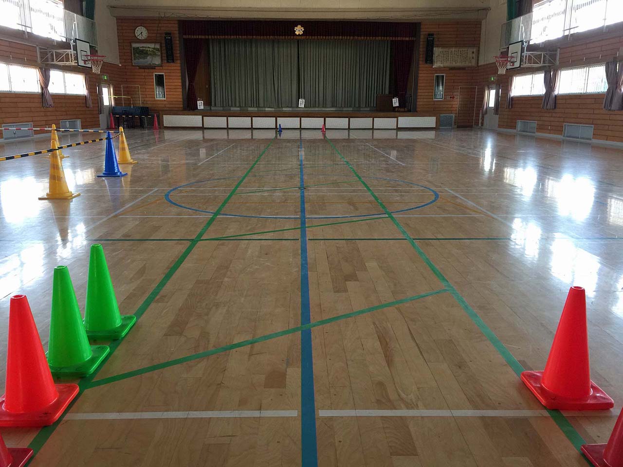 運動会の準備をお手伝いしました 大野城市立大利小学校 おやじの会 運動会の準備をお手伝いしました 大野城市立大利小学校 おやじの会