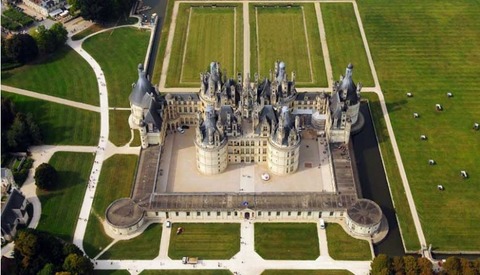 ml3-01-chambord-castle_1